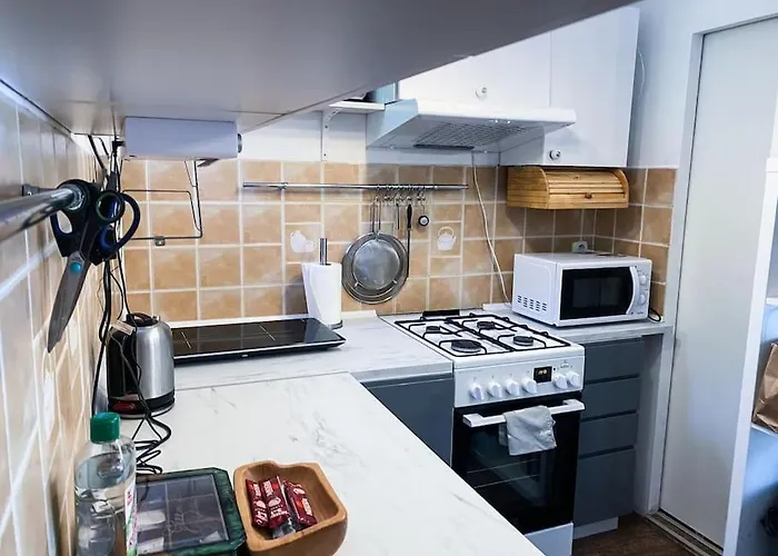 Cozy And Modern 2-bedroom Apartmán