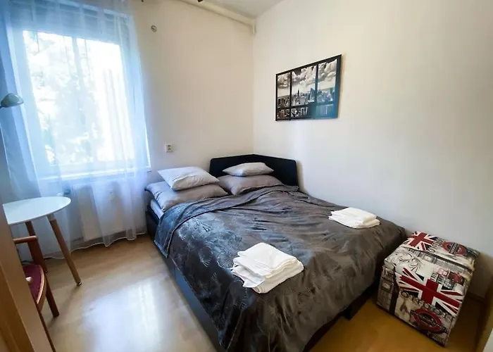 Cozy And Modern 2-bedroom * ブラチスラヴァ