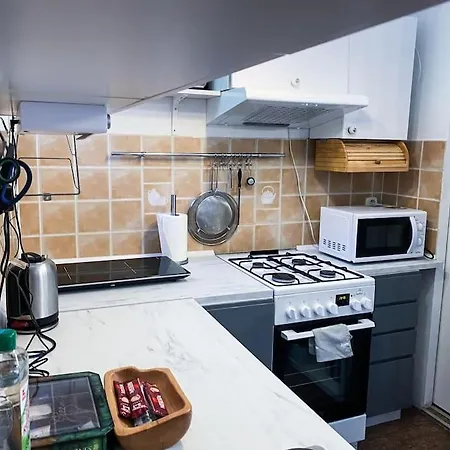 Cozy And Modern 2-bedroom Appartement